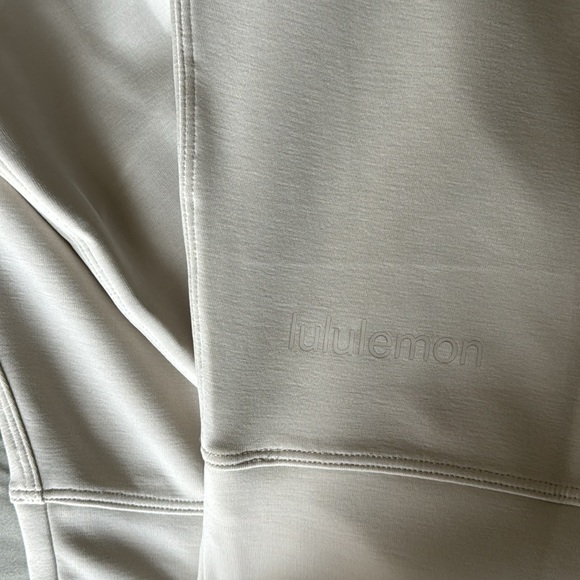 Perfectly Oversized Cropped Crew - Picture 8 of 11